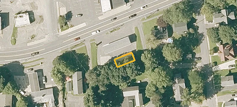 650 Main St