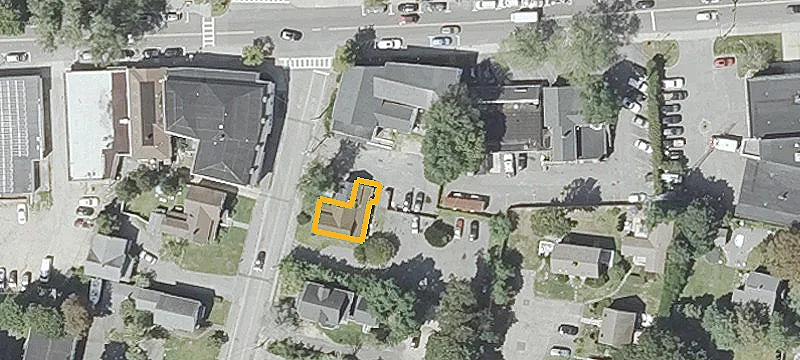 359 Main St