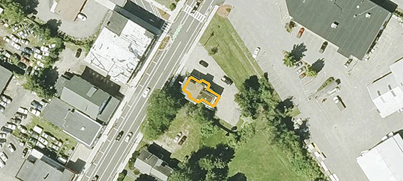 215 Central St