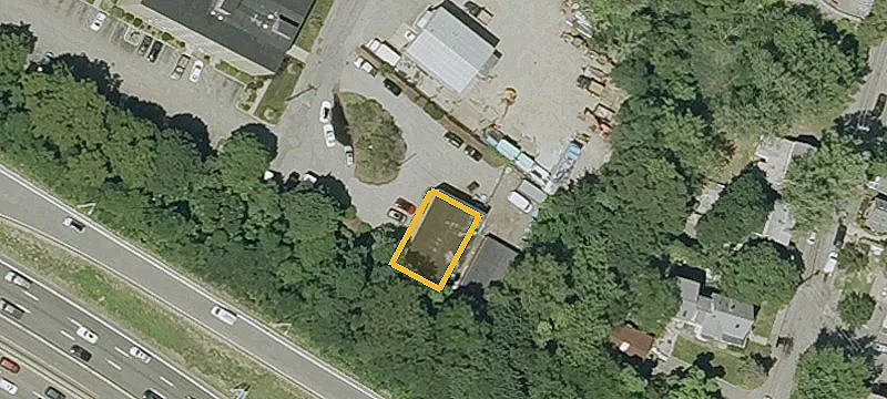 32 Furnace Ave
