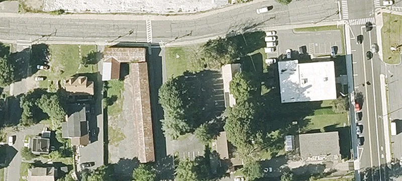 15 Riv St