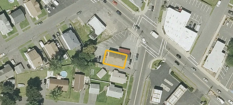 300 Carew St