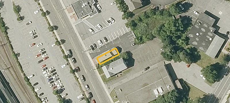 402 Main St