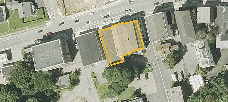 120 Main St