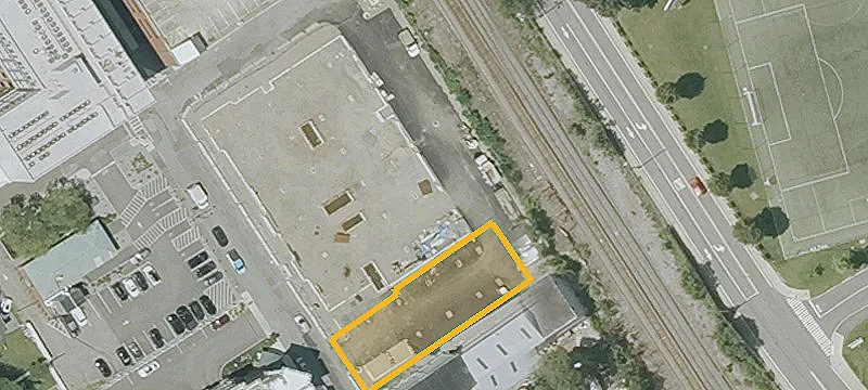 76 Foundry St