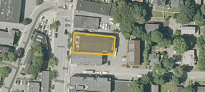 553 Main St