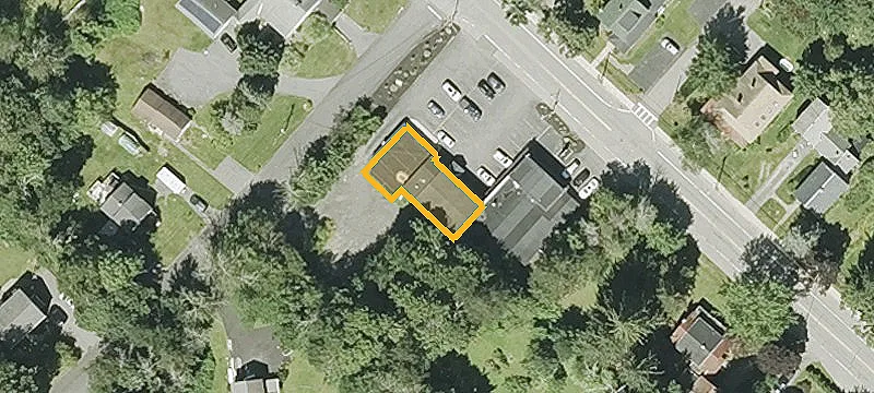 51 Main St