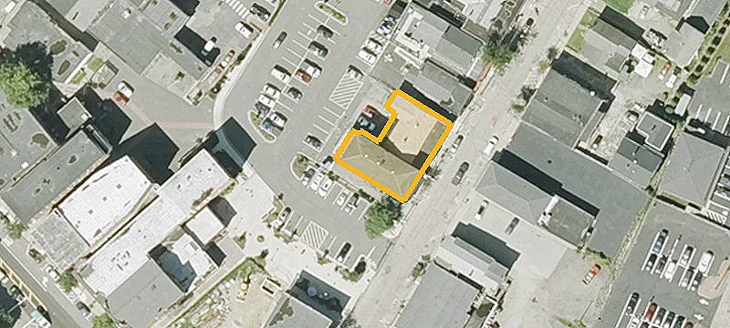 33 Central St