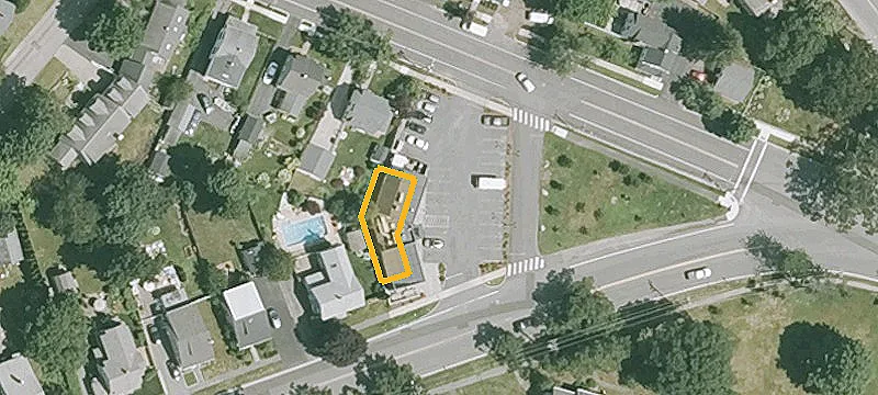 2 Storey Ave