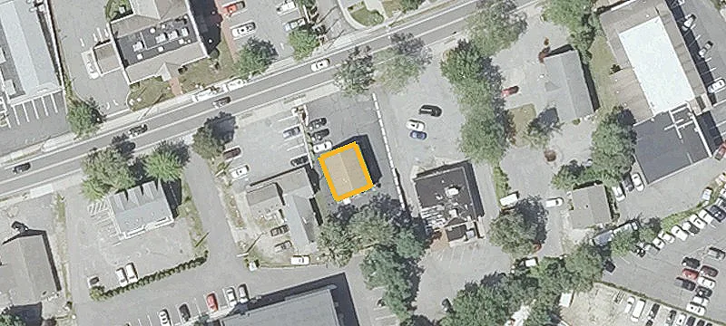 683 Main St