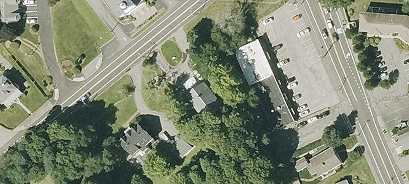 16 Church St