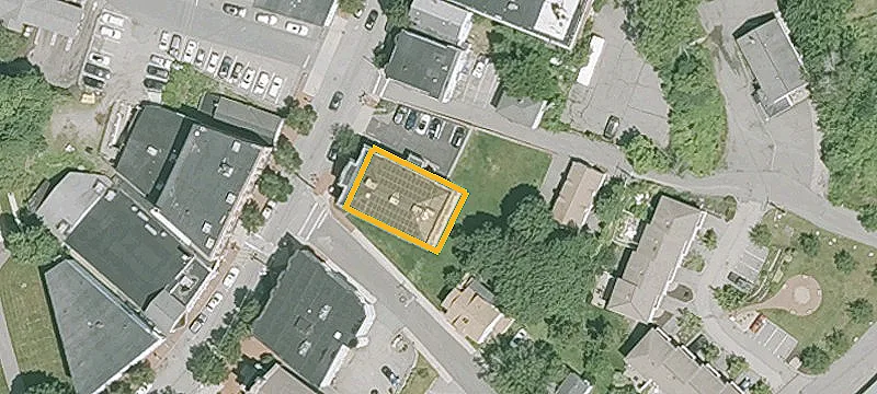 100 Main St