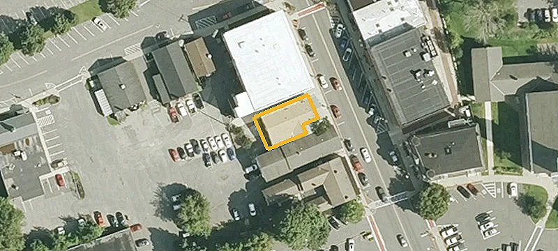 47 Main St