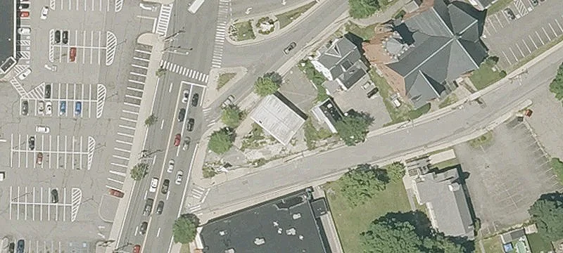 3 Kenoza Ave