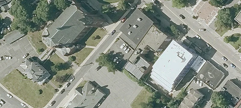 10 Chestnut St