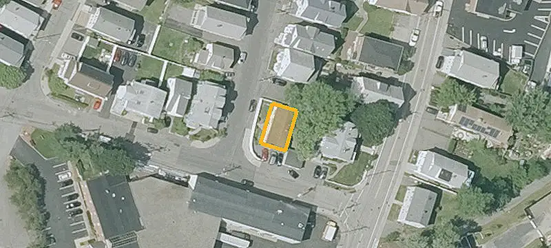 1 Acton St