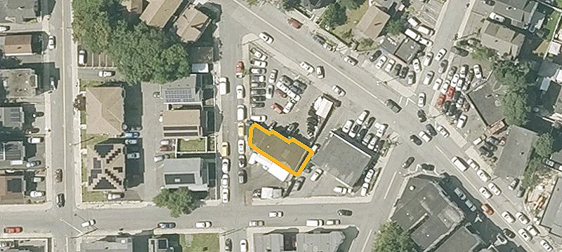 235 Walnut St