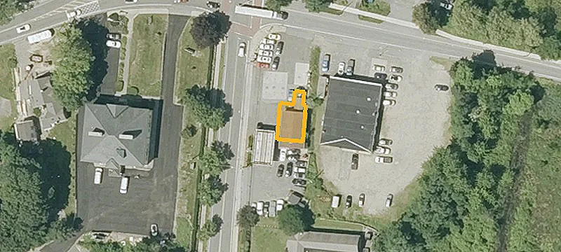 38 Central St