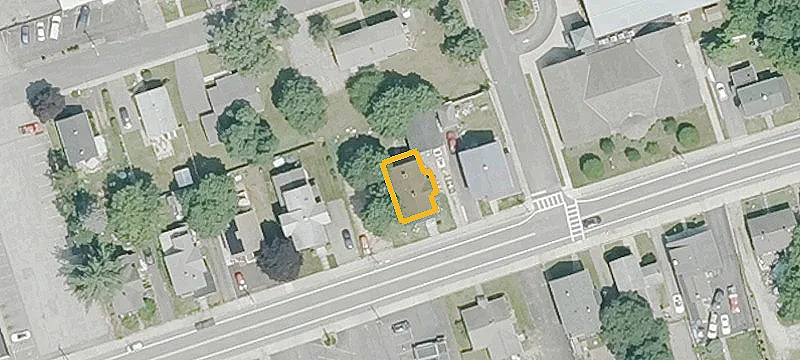 92 Main St
