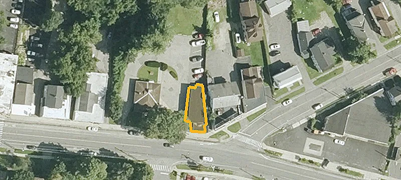137 Elm St