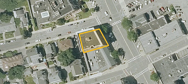 351 Main St