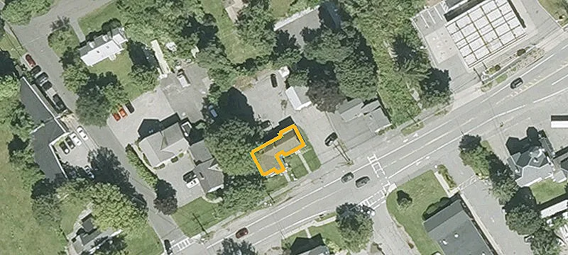 442 King St
