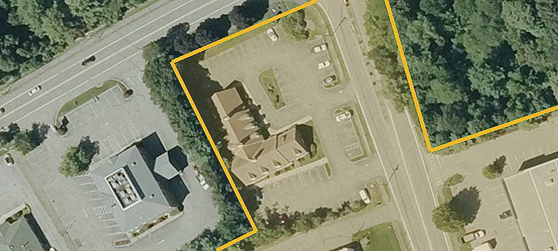 5 Bristol Dr