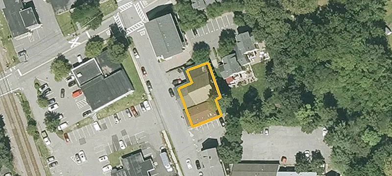 15 Spruce St
