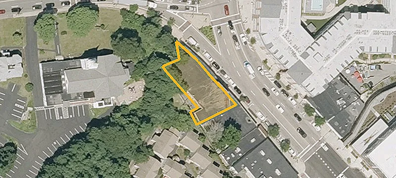 28 Commercial St, Unit 42