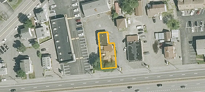413 Worcester Rd