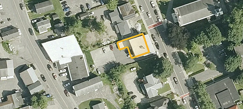 139 Main St