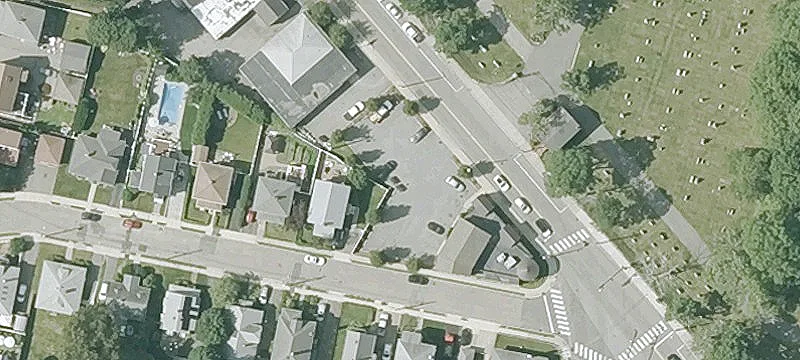 245 High St