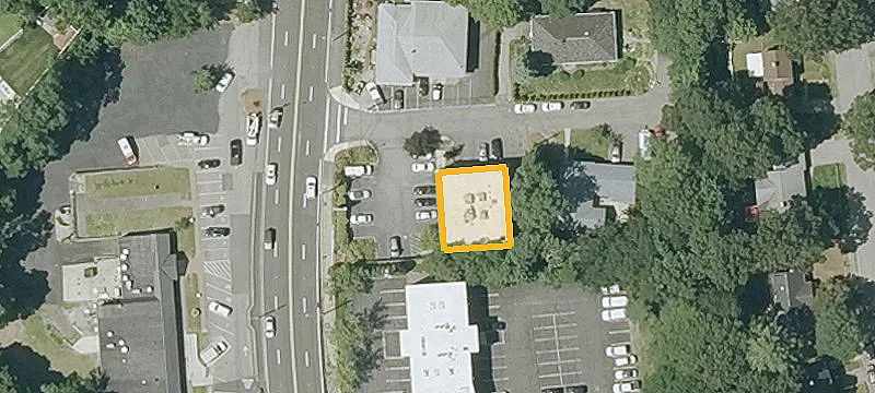 137 Main St