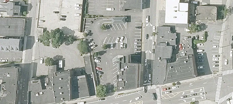 6 Lexington St