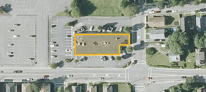32 Howland Rd