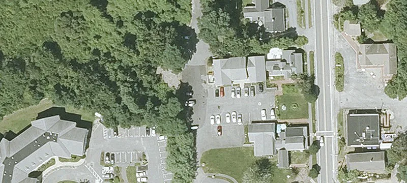 618 Main St