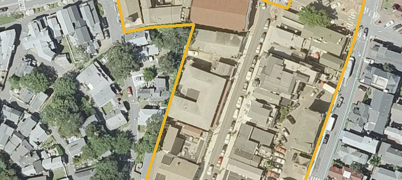 11 Circuit Ave