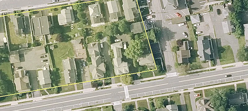 33 Central St