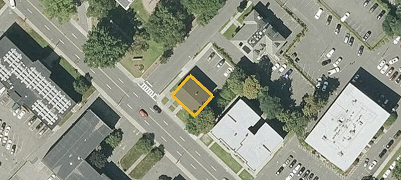 133 Maple St