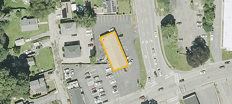 1406 Main St