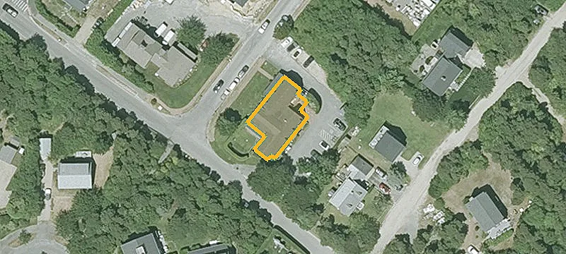 24 Amelia Dr
