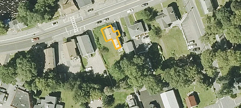 295 Main St