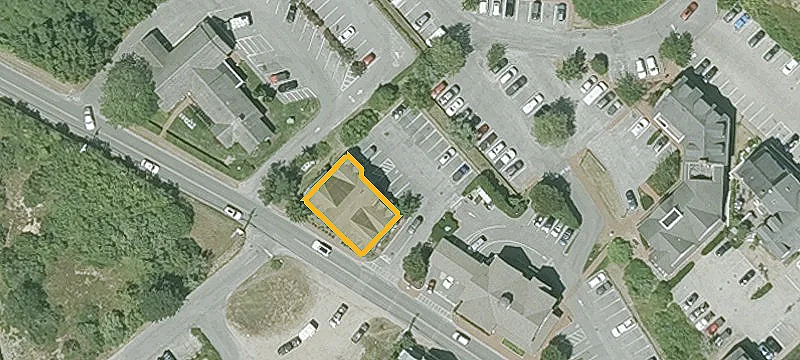 110 Pleasant St