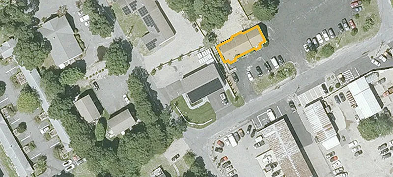 20 Commercial St