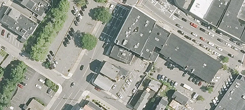 6 Foster St