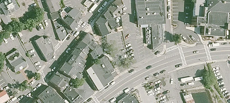 20 Rogers St