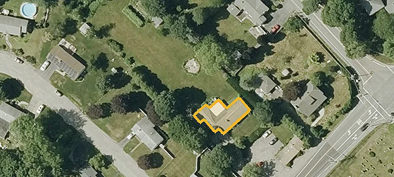 106 Mechanic St