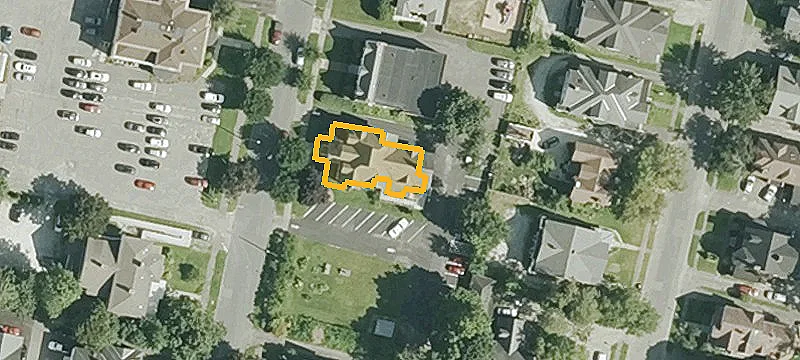 63 Wendell Ave