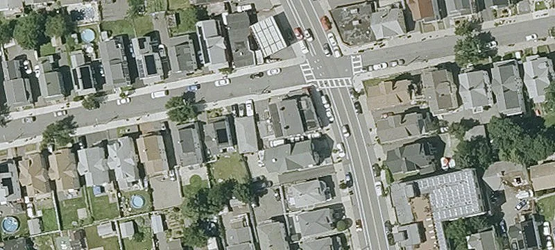 386 Main St