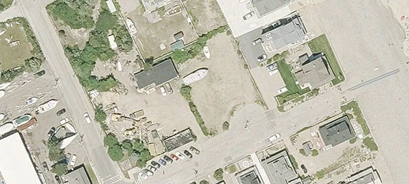21 Marshfield Ave